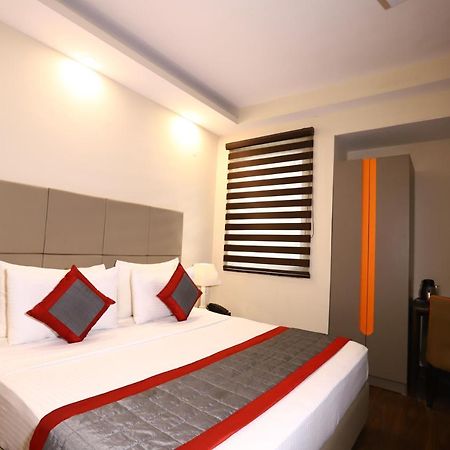 Hotel Azulo Inn Bhikaji Cama Place Delhi - Couple Friendly Local Ids Accepted นิวเดลี ภายนอก รูปภาพ